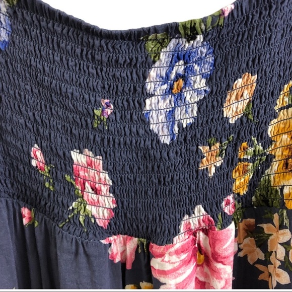 TORRID Blue Pink Yellow Floral Smocked Sun DRESS 4 4X Tie Front Tank hi lo hem - Picture 4 of 12